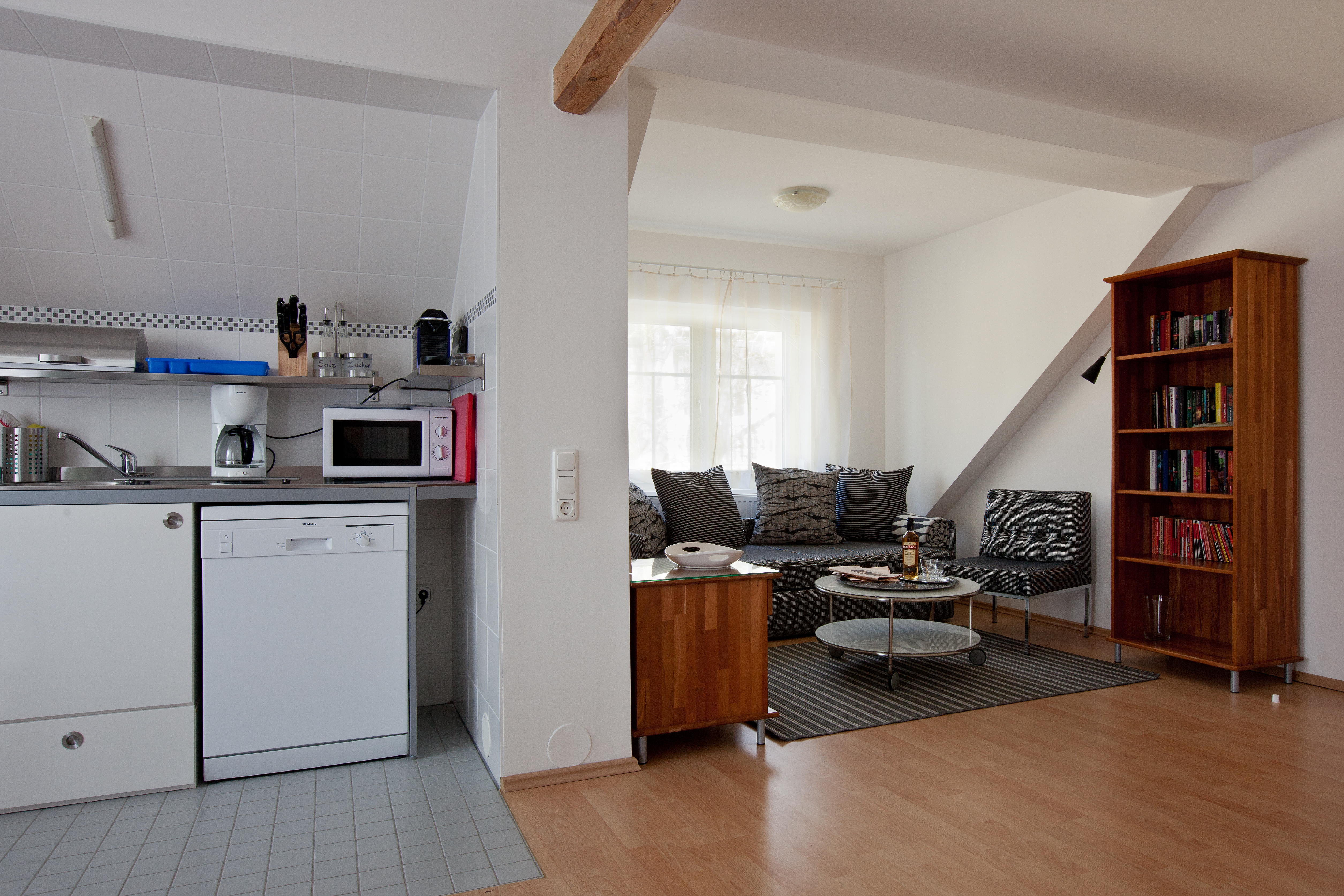 Küche und Sitzecke im Studio ferienhaus-burgenland1