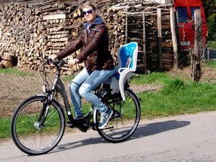Fahrrad mit Kindersitz im Ferienhaus Burgenland 1