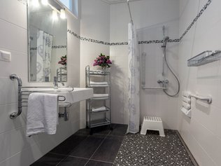 Badezimmer im ferienhaus-burgenland2